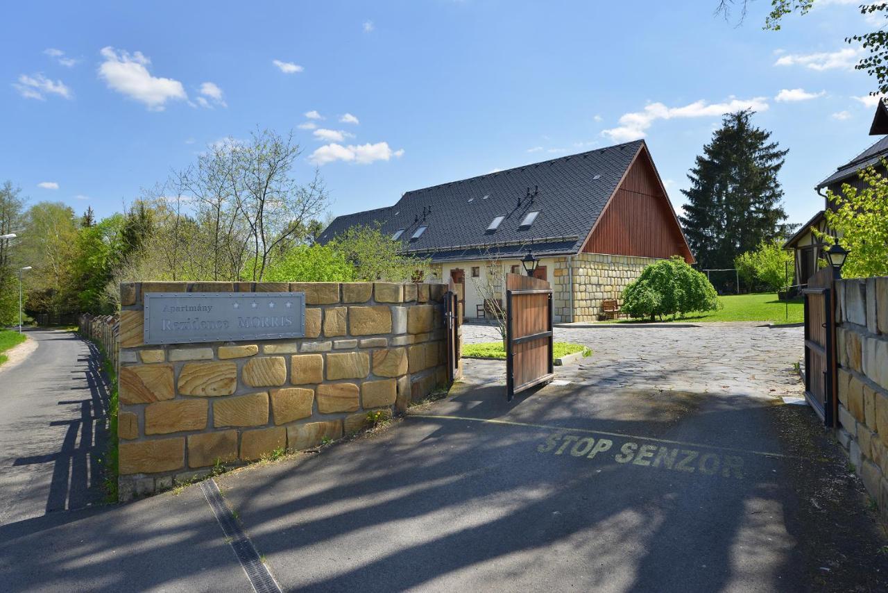 Rezidence Pihel Hotel Nový Bor Exterior foto